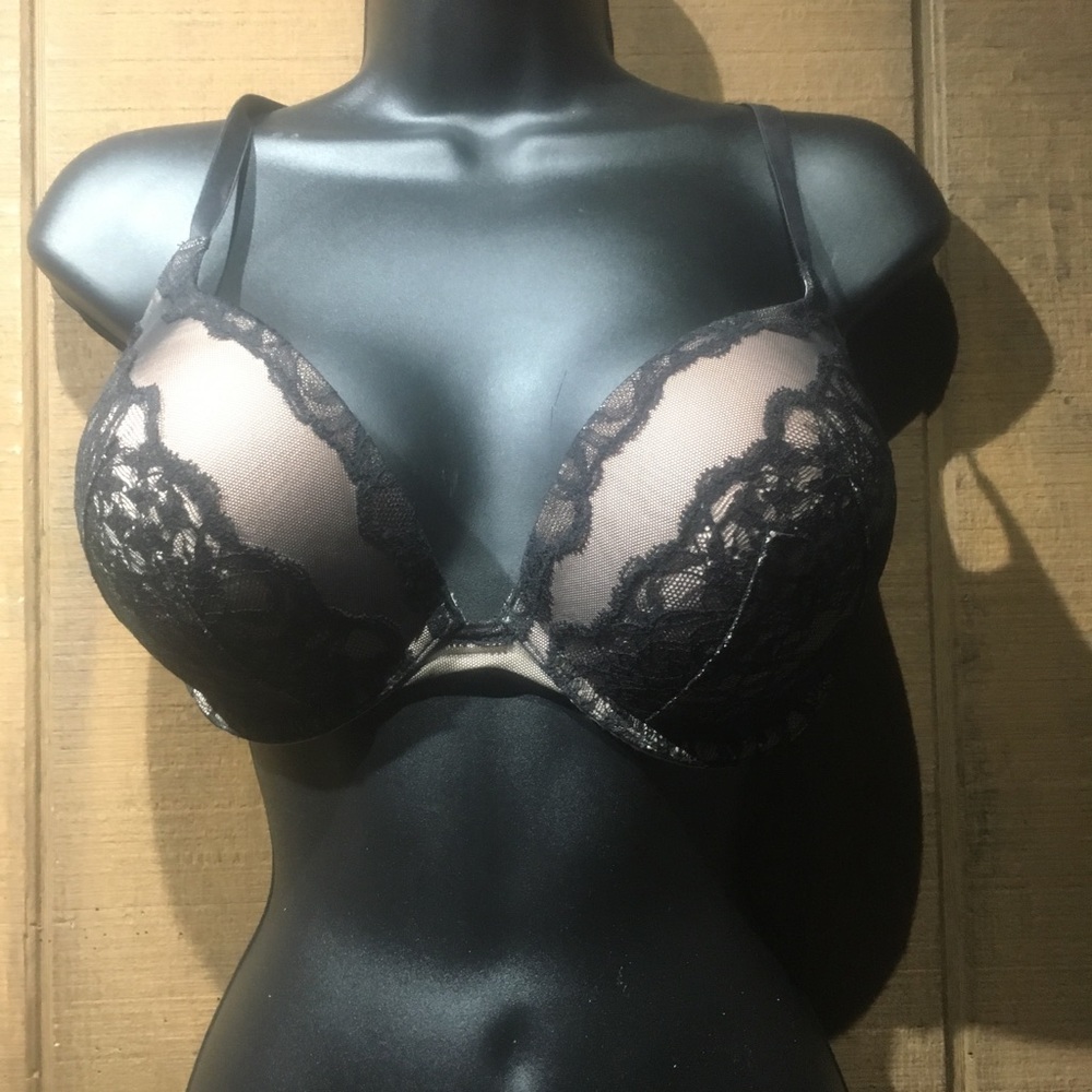 VS Lace plunge bra